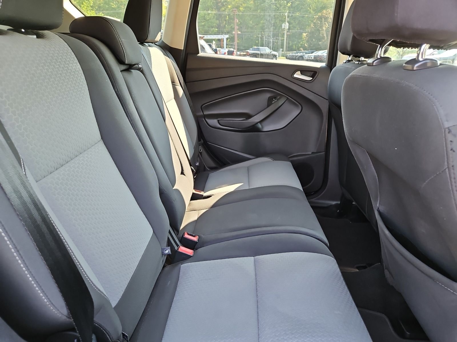 Used 2017 Gray Ford SE image 17