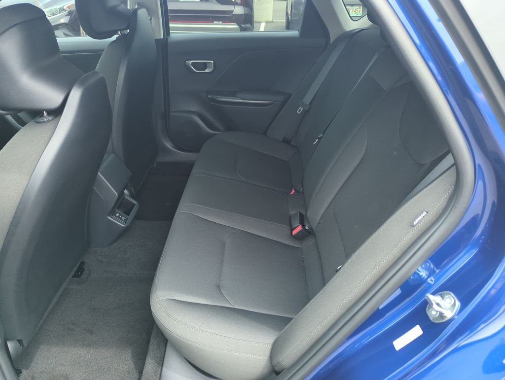 New 2026 Deep Sea Blue Kia LXS image 28