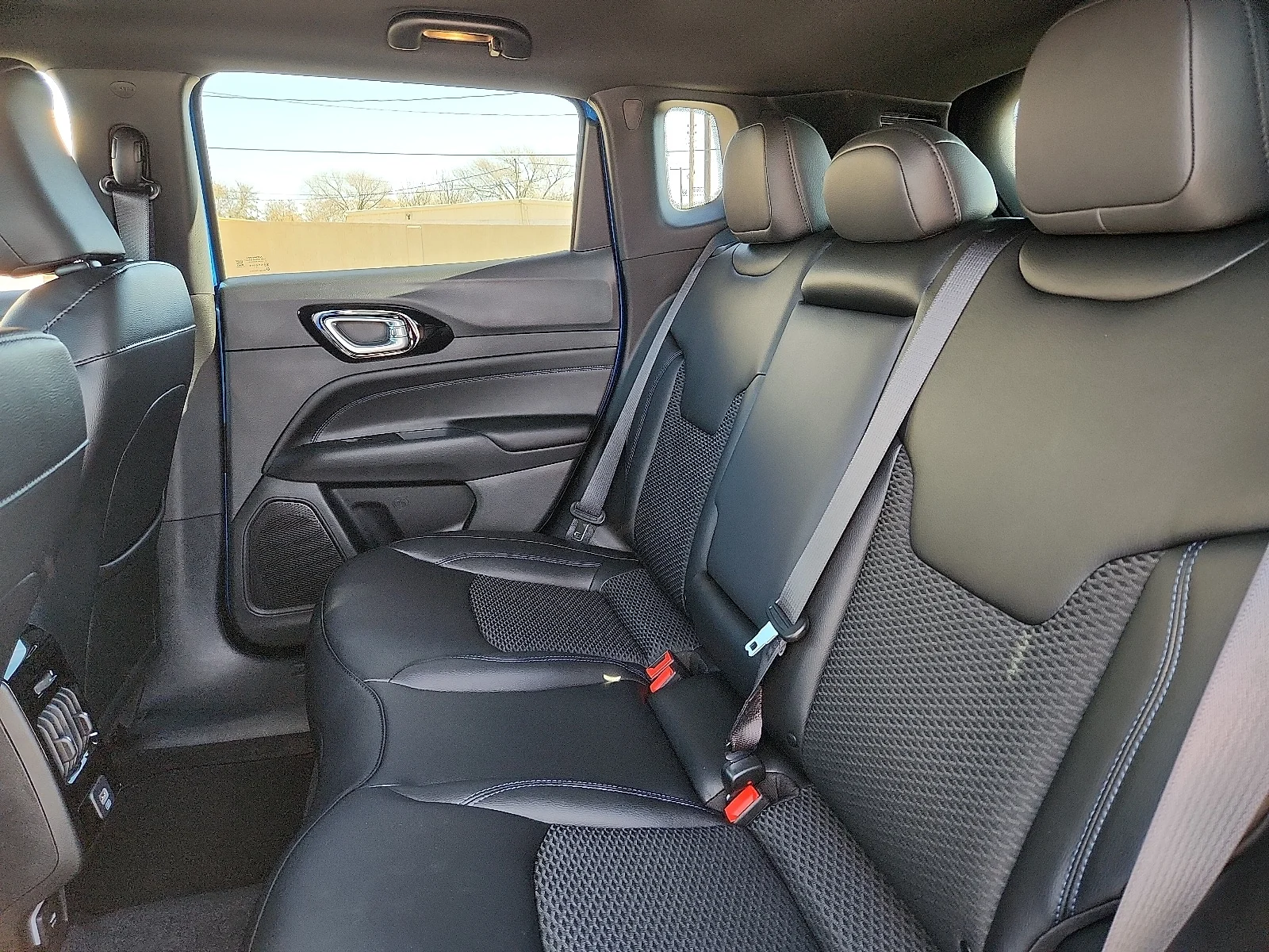 New 2026 PBJ Hydro Blue Jeep LATITUDE ALTITUDE 4X4 image 10