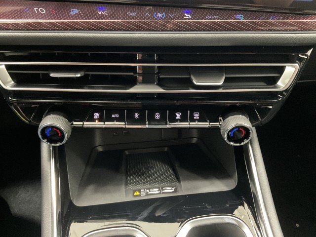 2026 Chevrolet Traverse Z71 - Photo 28