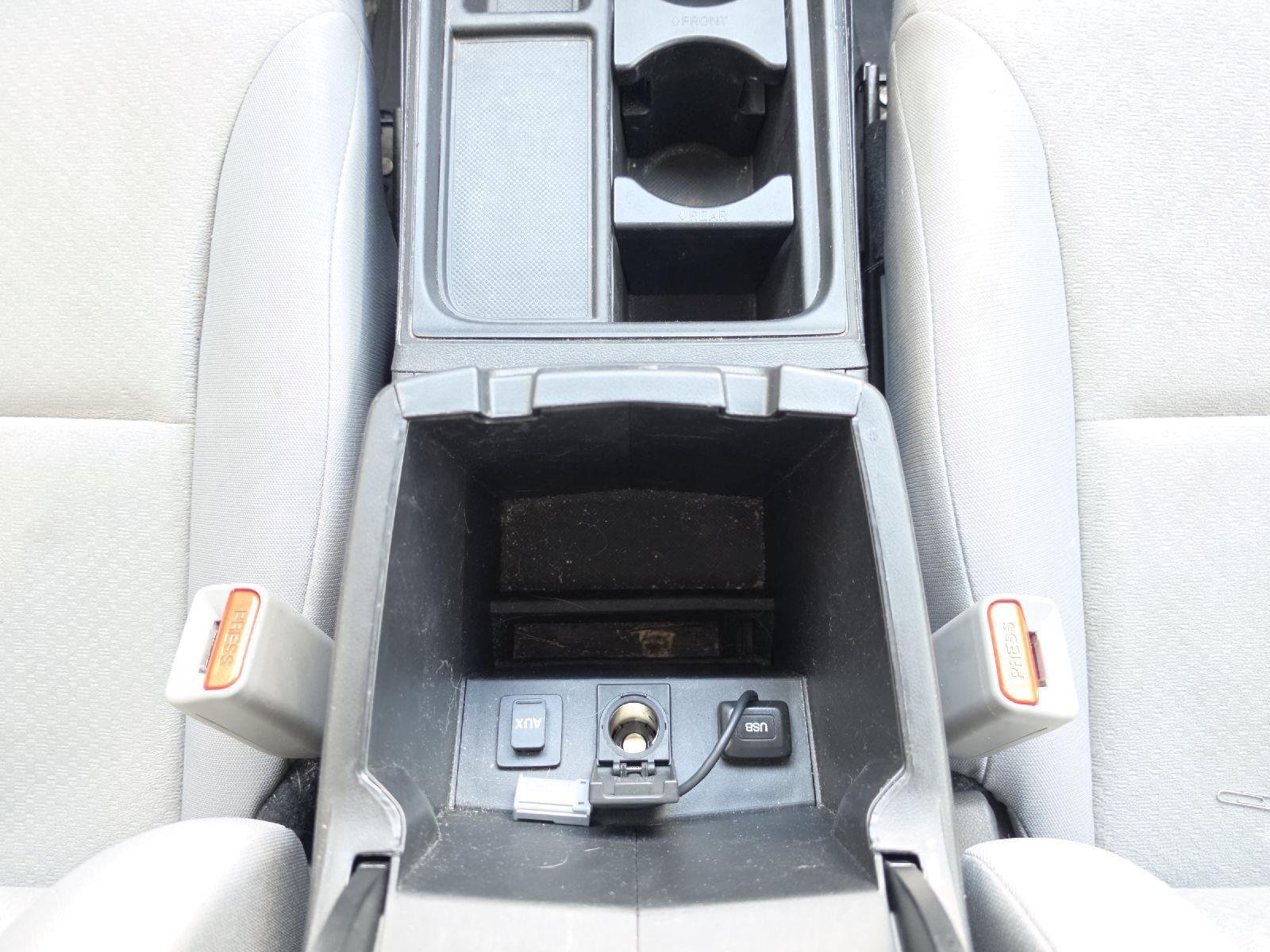 Used 2016 Modern Steel Metallic Honda LX image 22