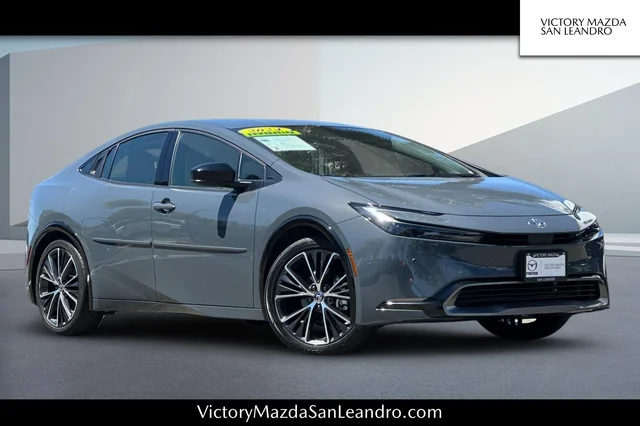 Used 2024 Toyota Prius XLE