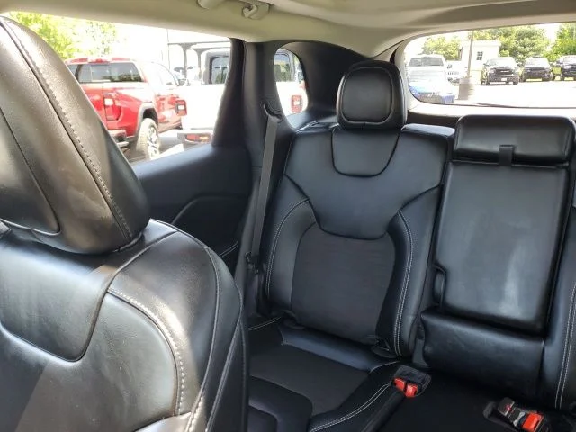 Used 2022 Gray Jeep X image 14