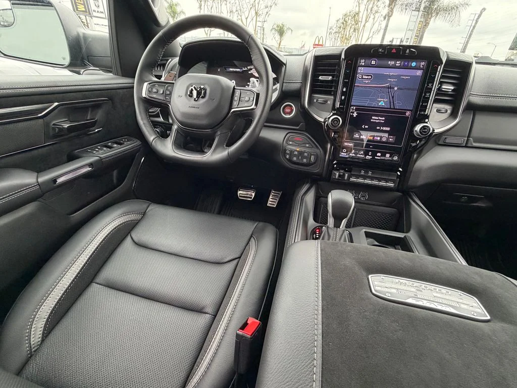 New 2026 Diamond Black Crystal Pearl-Coat Exterior Paint RAM RHO image 34