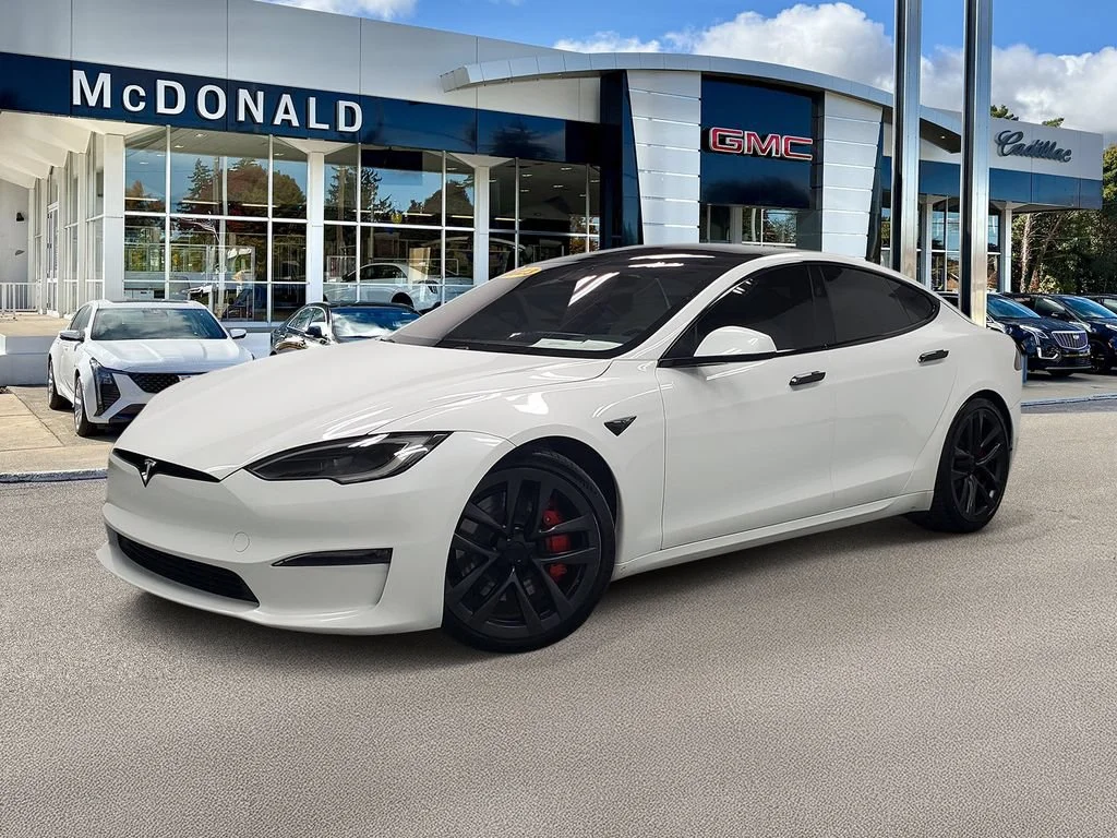 2023 Tesla Model S Plaid's photo