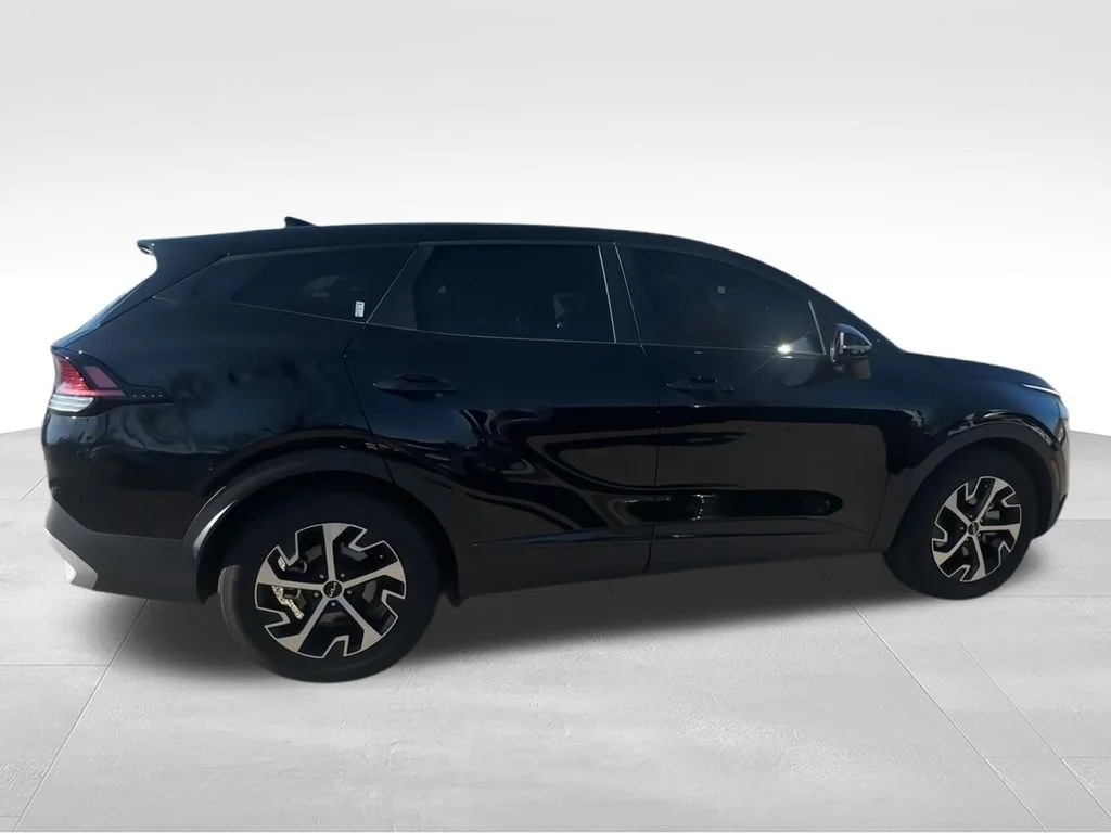 Used 2025 Black Kia EX image 3