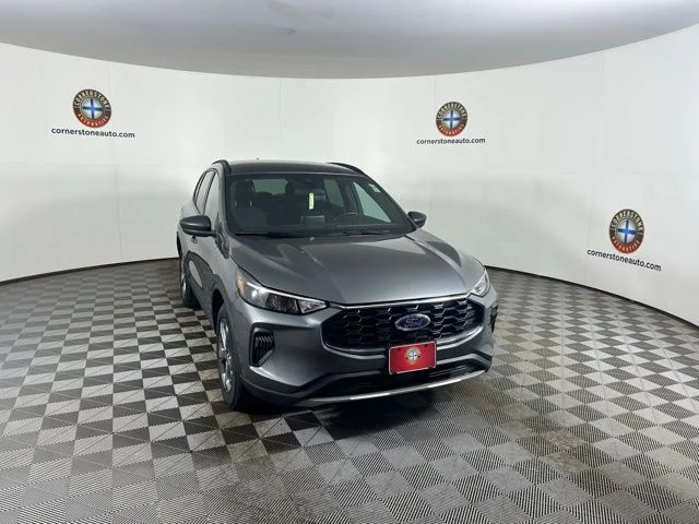Used 2025 Gray Ford ST-Line image 18