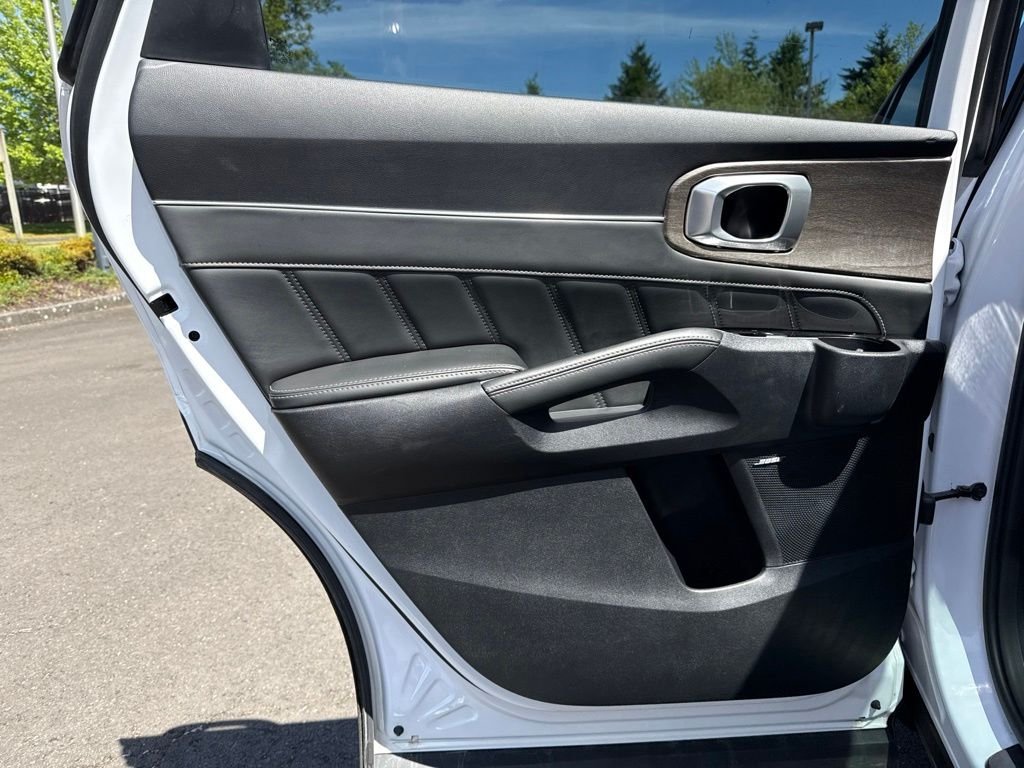 Used 2022 Glacial White Pearl Kia X-Line SX Prestige image 21