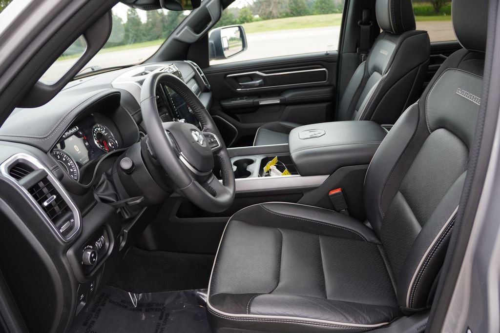 Used 2023 Silver Ram Laramie image 16
