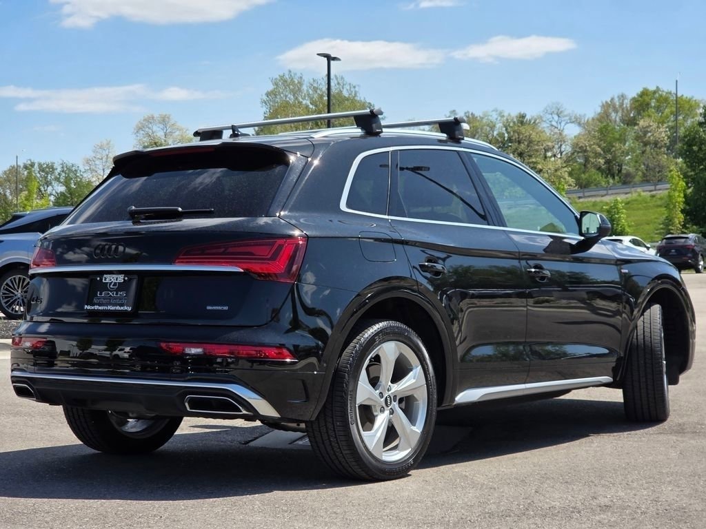 Used 2024 Mythos Black Metallic Audi S line Prestige image 31