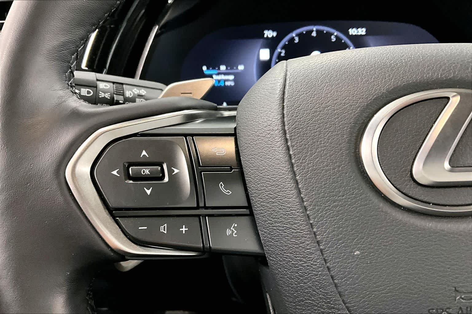 Used 2026 Iridium Lexus Premium image 24