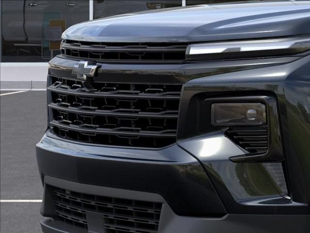 New 2027 Mosaic Black Metallic Chevrolet LT image 13