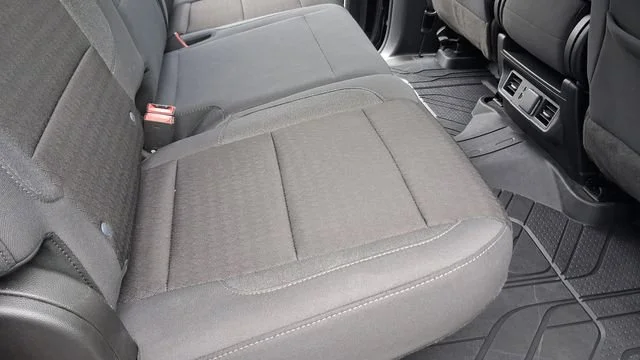 2024 Chevrolet Silverado 1500 LT - Photo 16