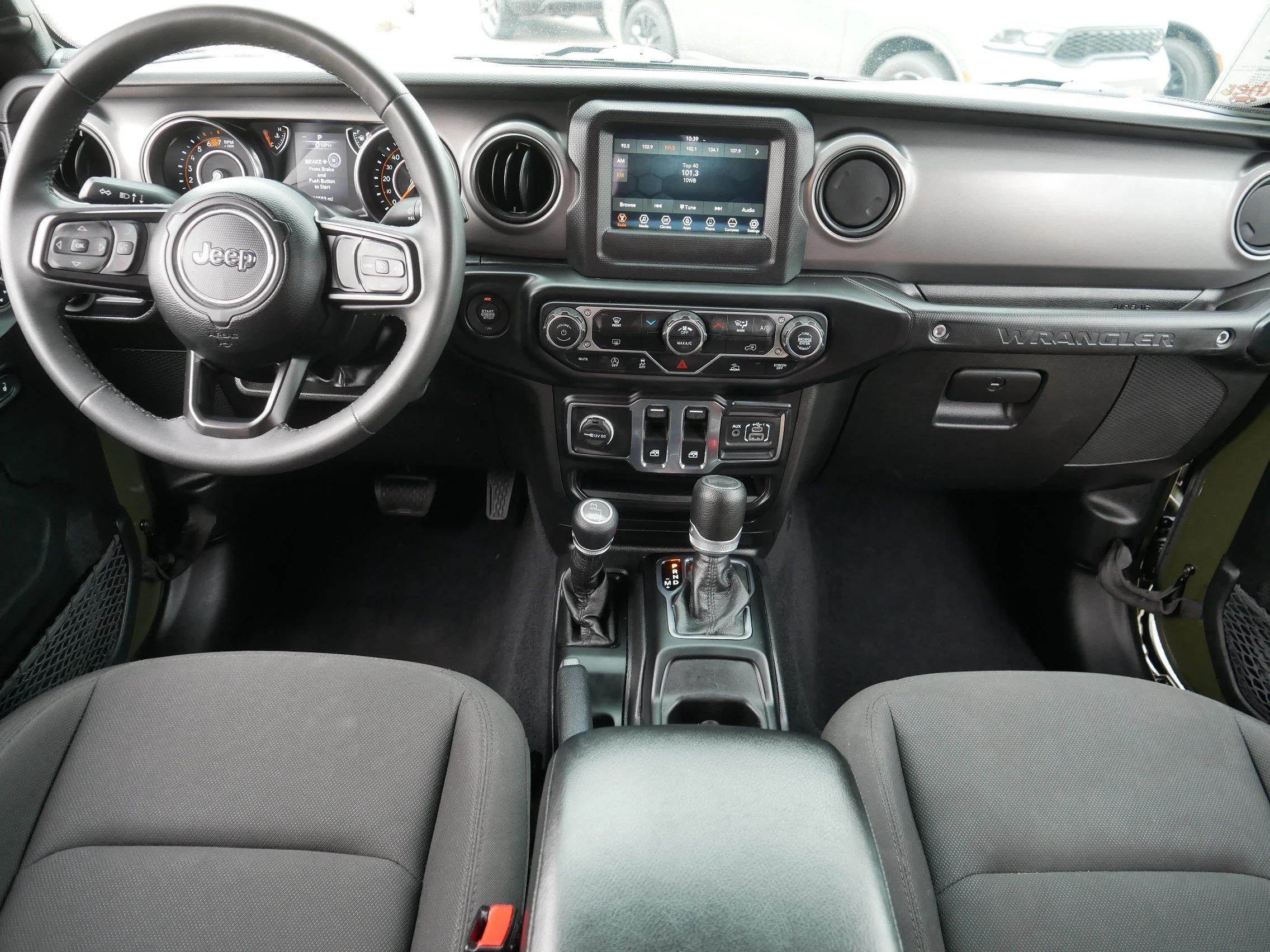 Photo 10