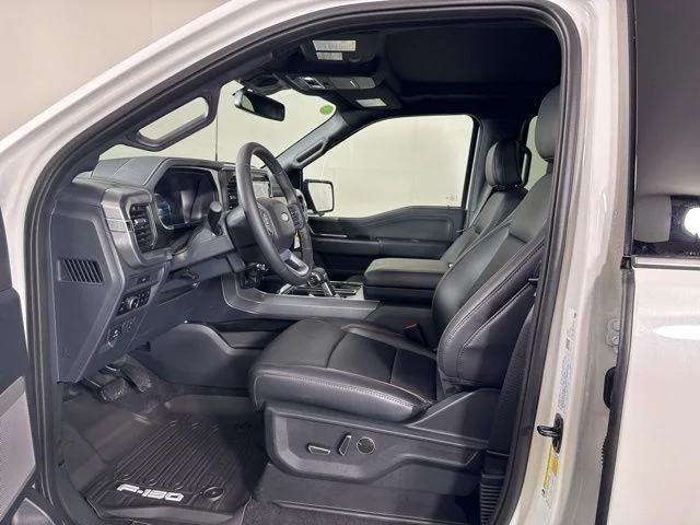New 2026 Star White Metallic Tri-Coat Ford Lariat image 11