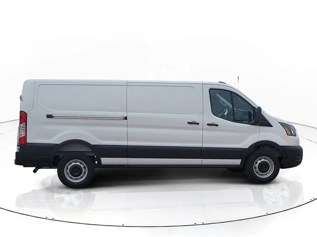 New 2026 Oxford White Ford Base image 4