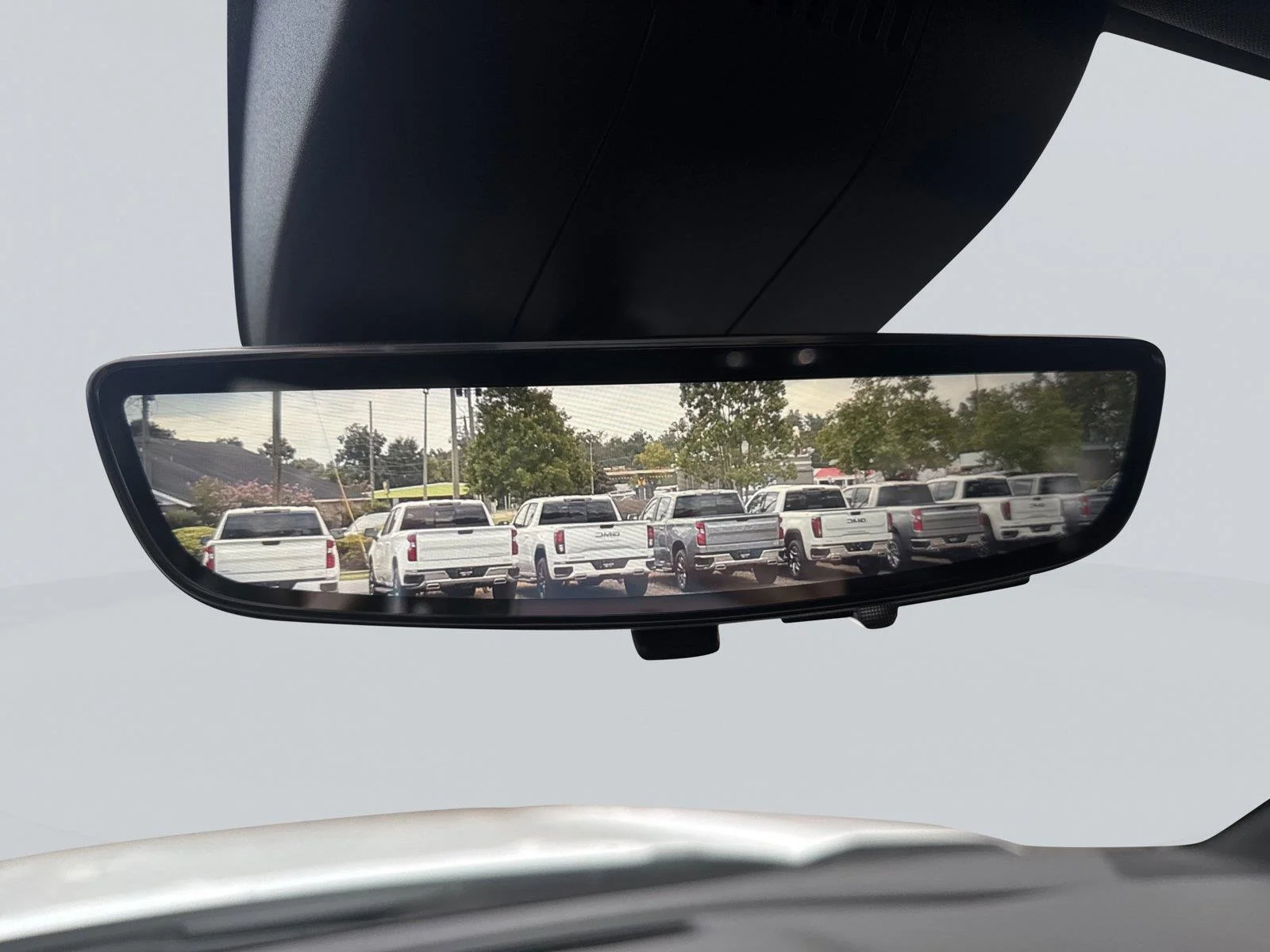 New 2026 Summit White GMC AT4 image 28