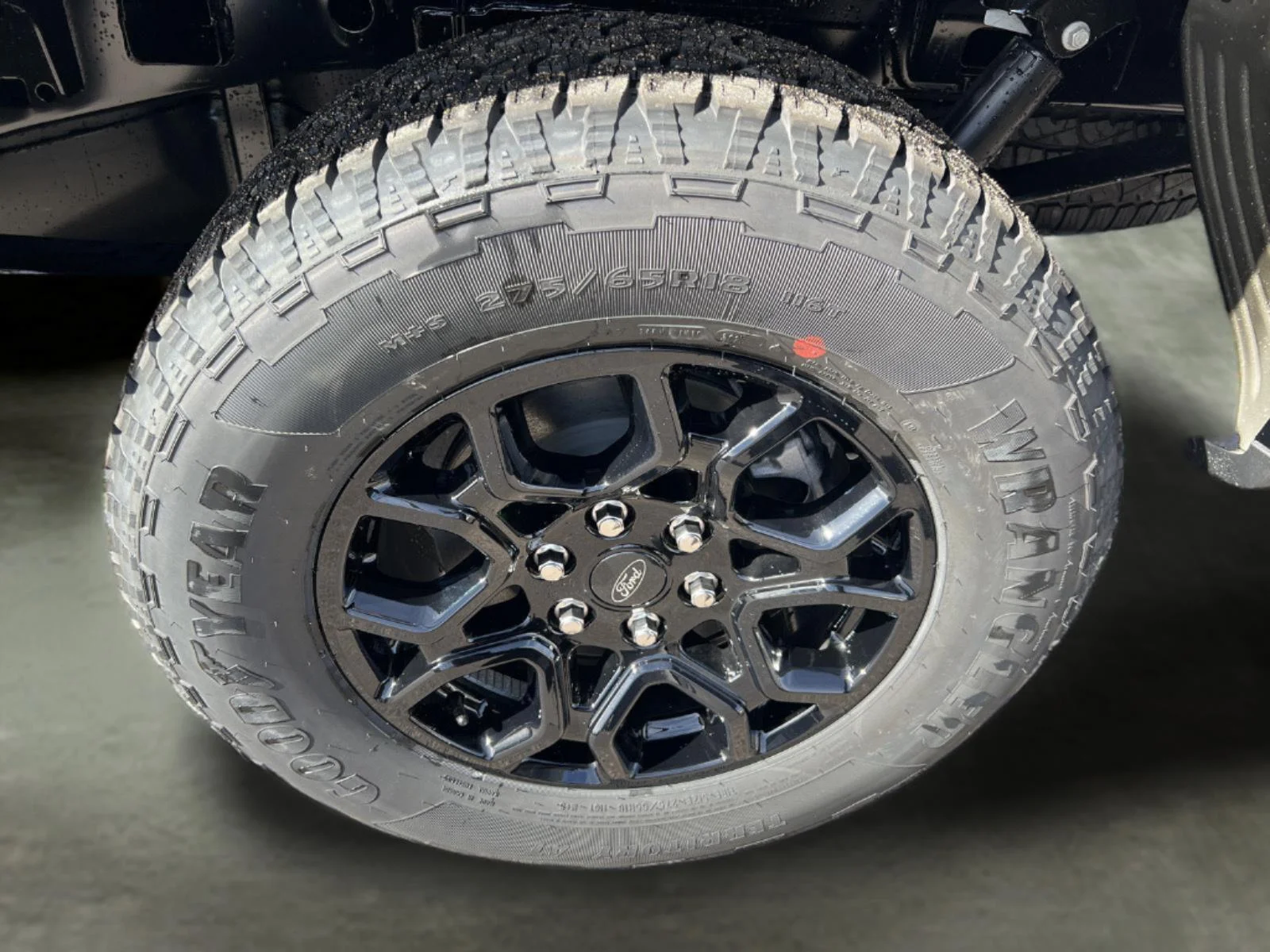 Used 2025 Agate Black Ford XLT image 30