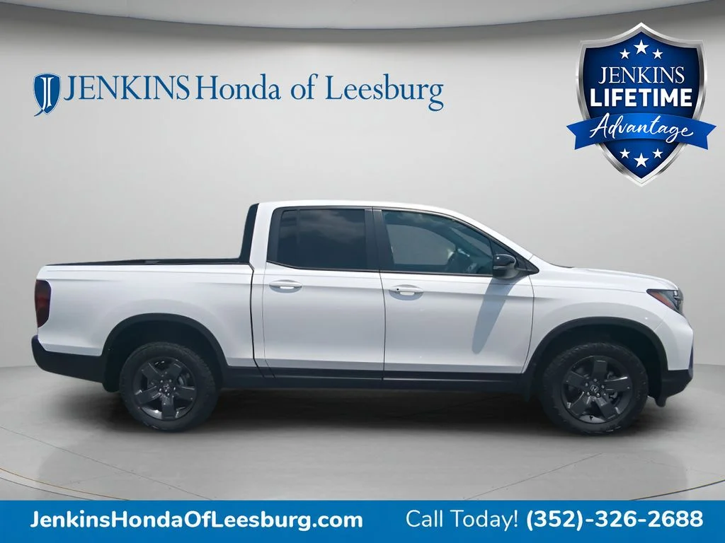 New 2026 Platinum White Pearl Honda TrailSport image 2