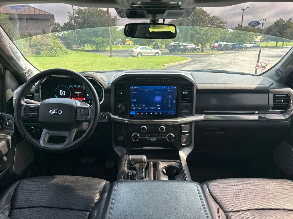 Used 2022 Black Ford Lariat image 4