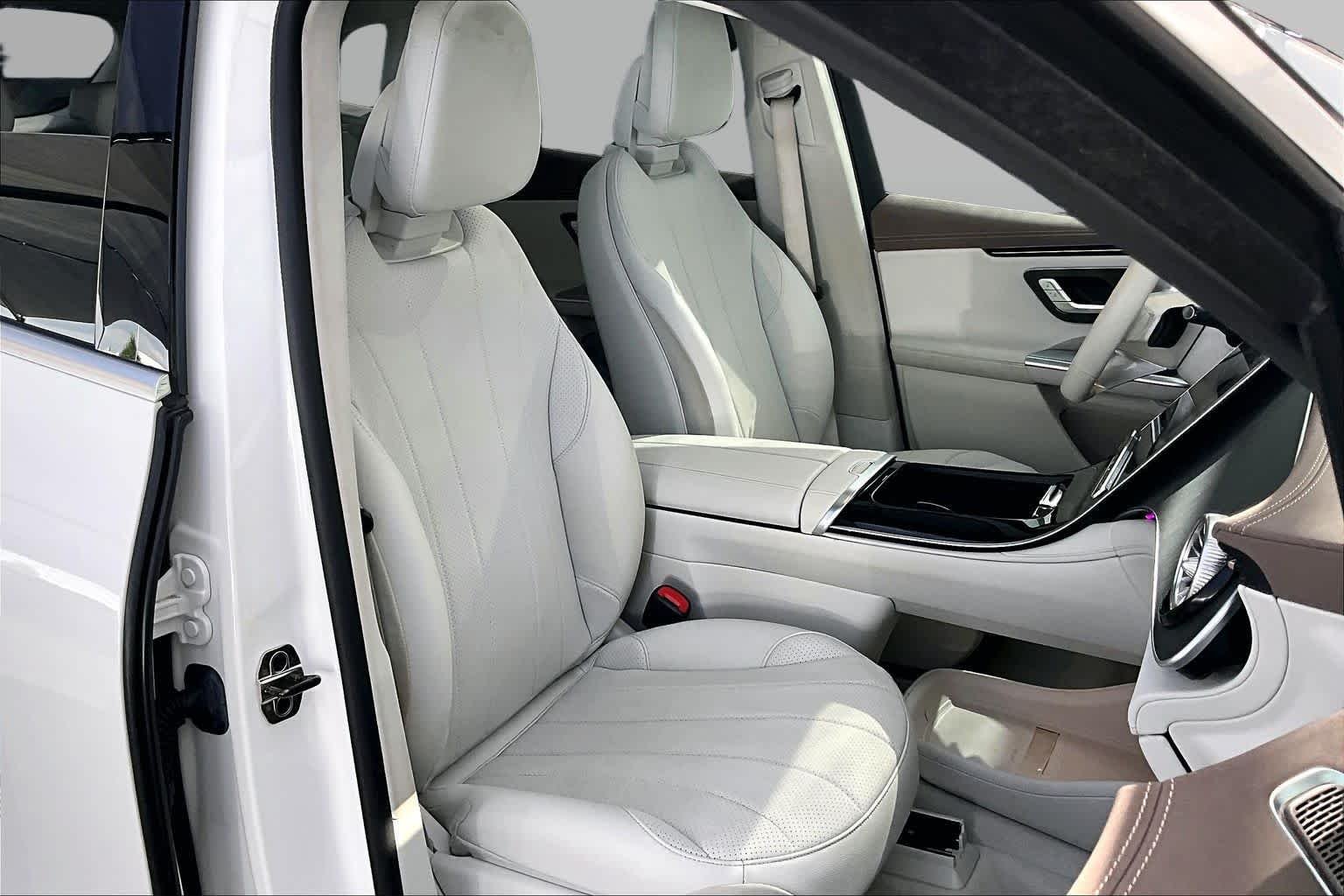 Certified Pre-Owned 2023 Mercedes-Benz EQE 350
