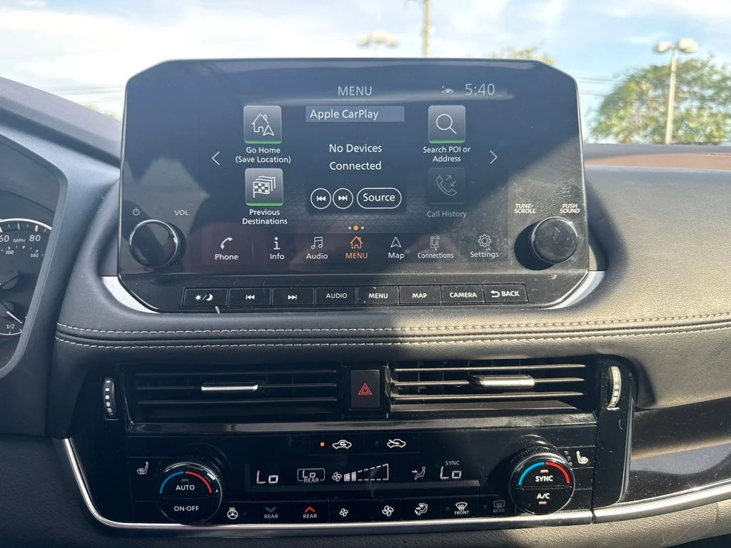 Used 2022 Gray Nissan SL image 13