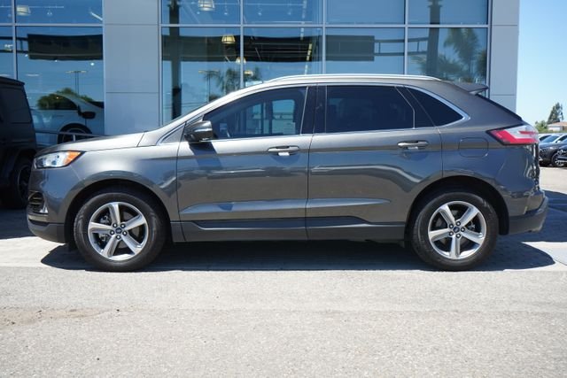 Used 2019 Gray Ford SEL image 5