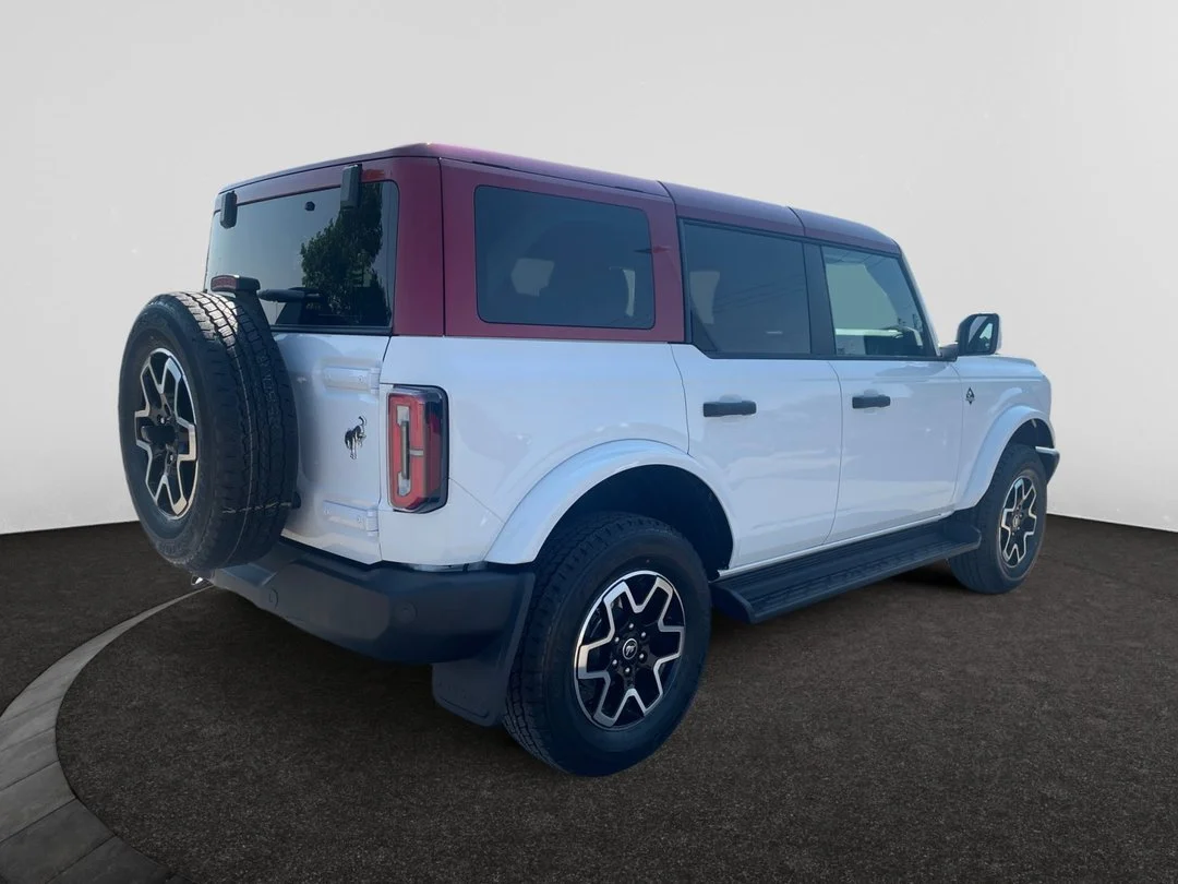 New 2026 Oxford White Ford Outer Banks image 5