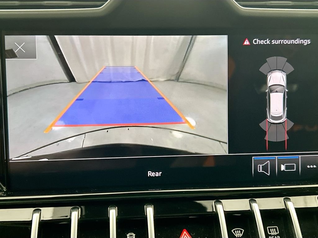 Used 2023 Nero Noctis Metallic Lamborghini S image 15