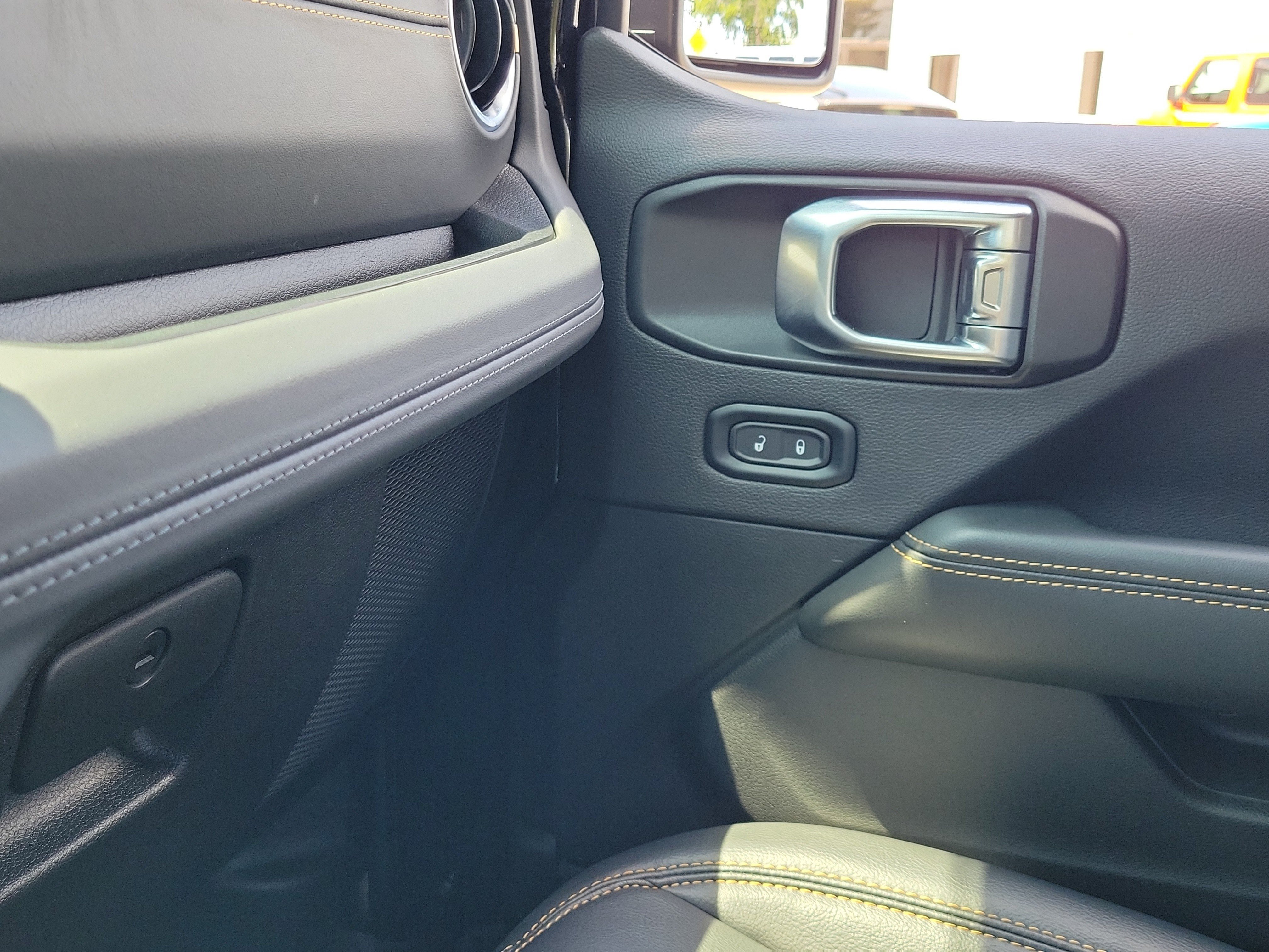 Used 2026 Black Clearcoat Jeep Sahara image 30
