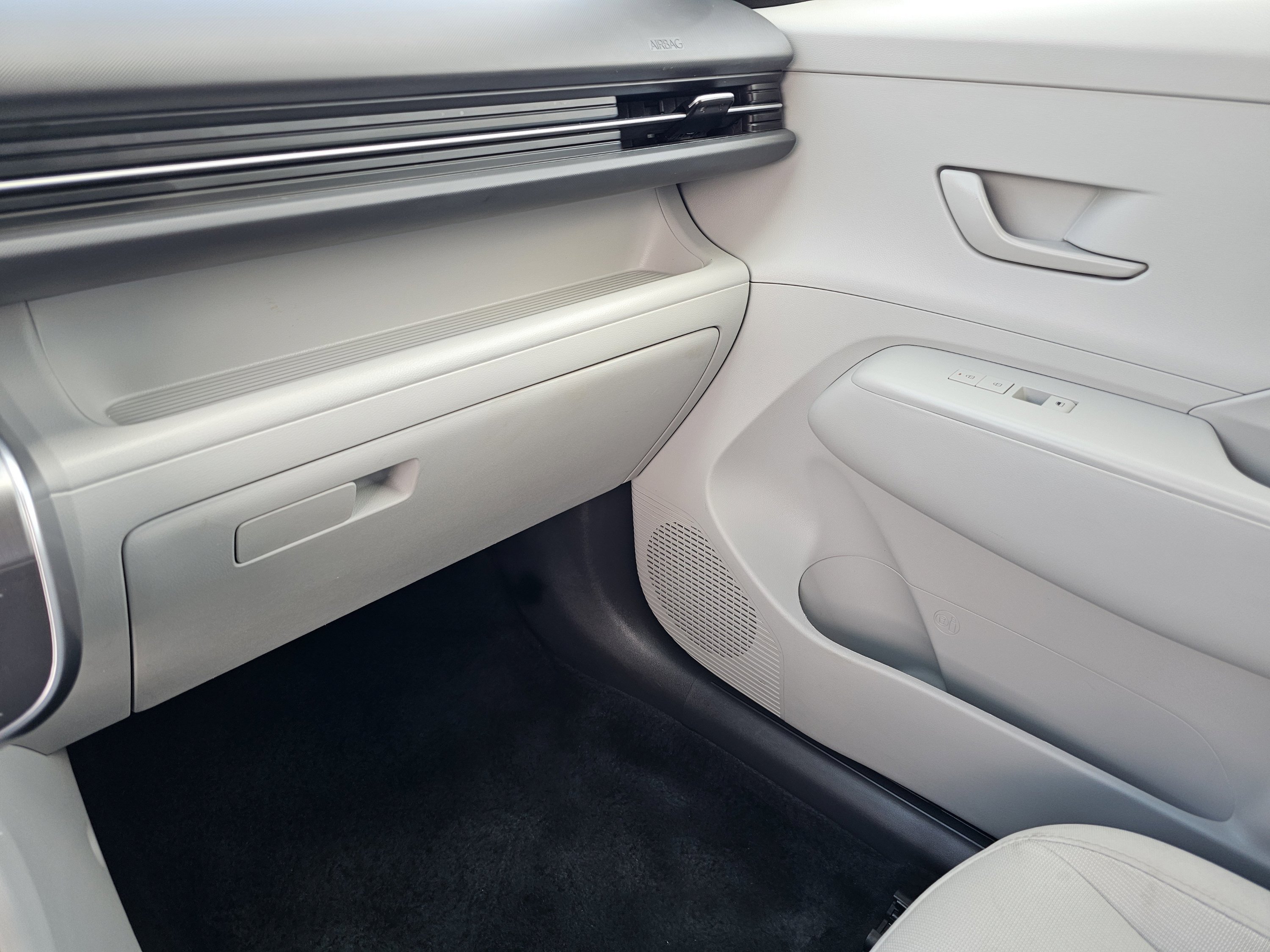 2025 Hyundai Kona SEL - Photo 26