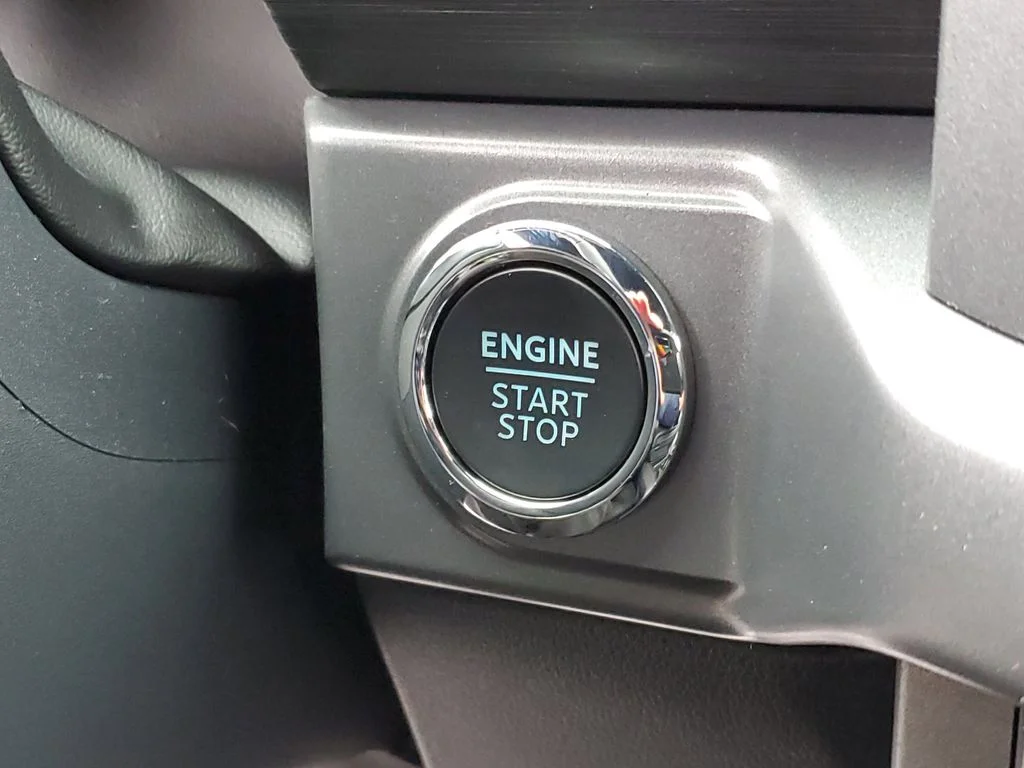 New 2026 Avalanche Ford XLT image 12