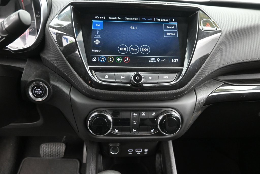 Used 2021 Blue Chevrolet LT image 19