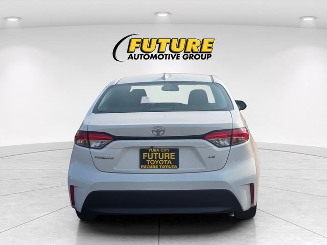 Used 2025 White Toyota LE image 5