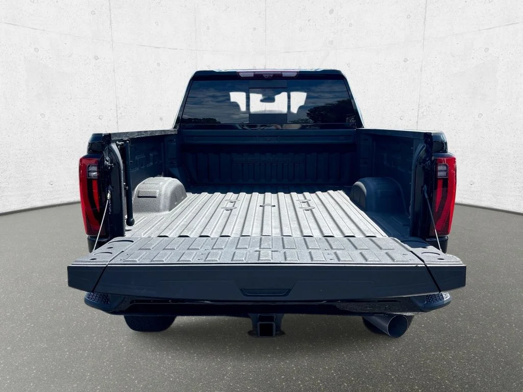 Used 2024 Black GMC Denali Ultimate image 10