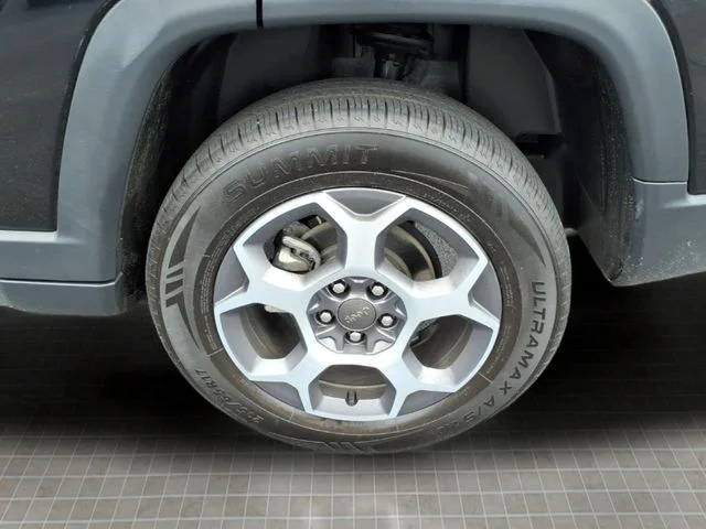 Used 2022 Black Jeep Trailhawk image 10