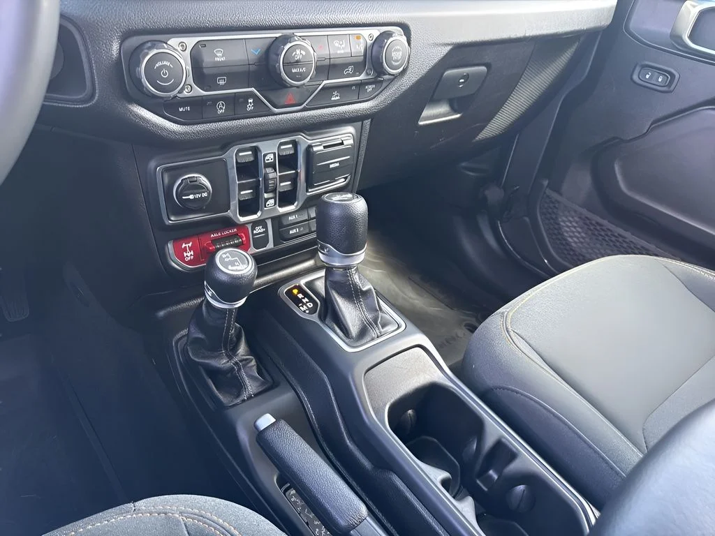 Used 2025 Gray Jeep Willys image 15
