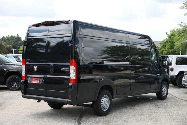 New 2026 Black Clear-Coat Exterior Paint RAM High Roof image 24