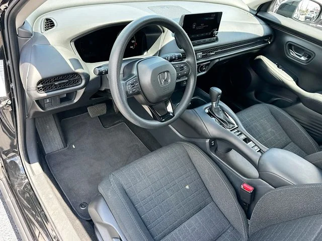 Used 2025 Black Honda LX image 9