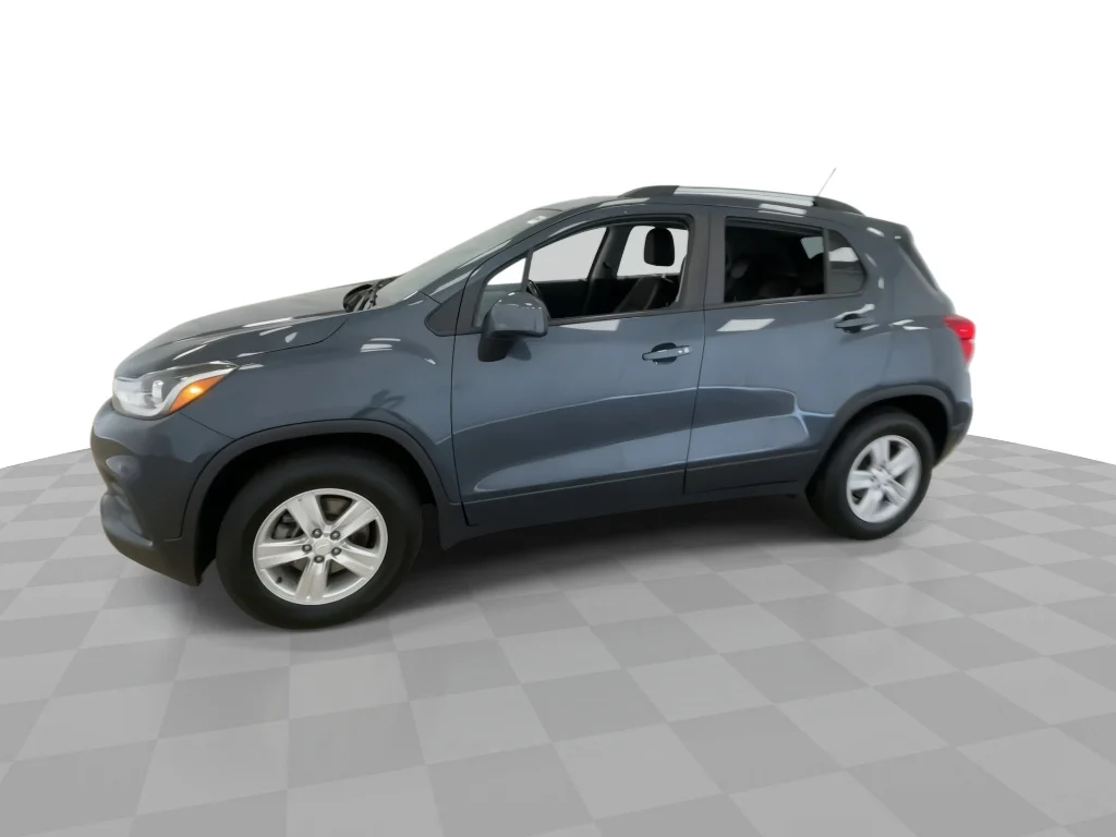 Used 2022 GRAY Chevrolet LT image 6