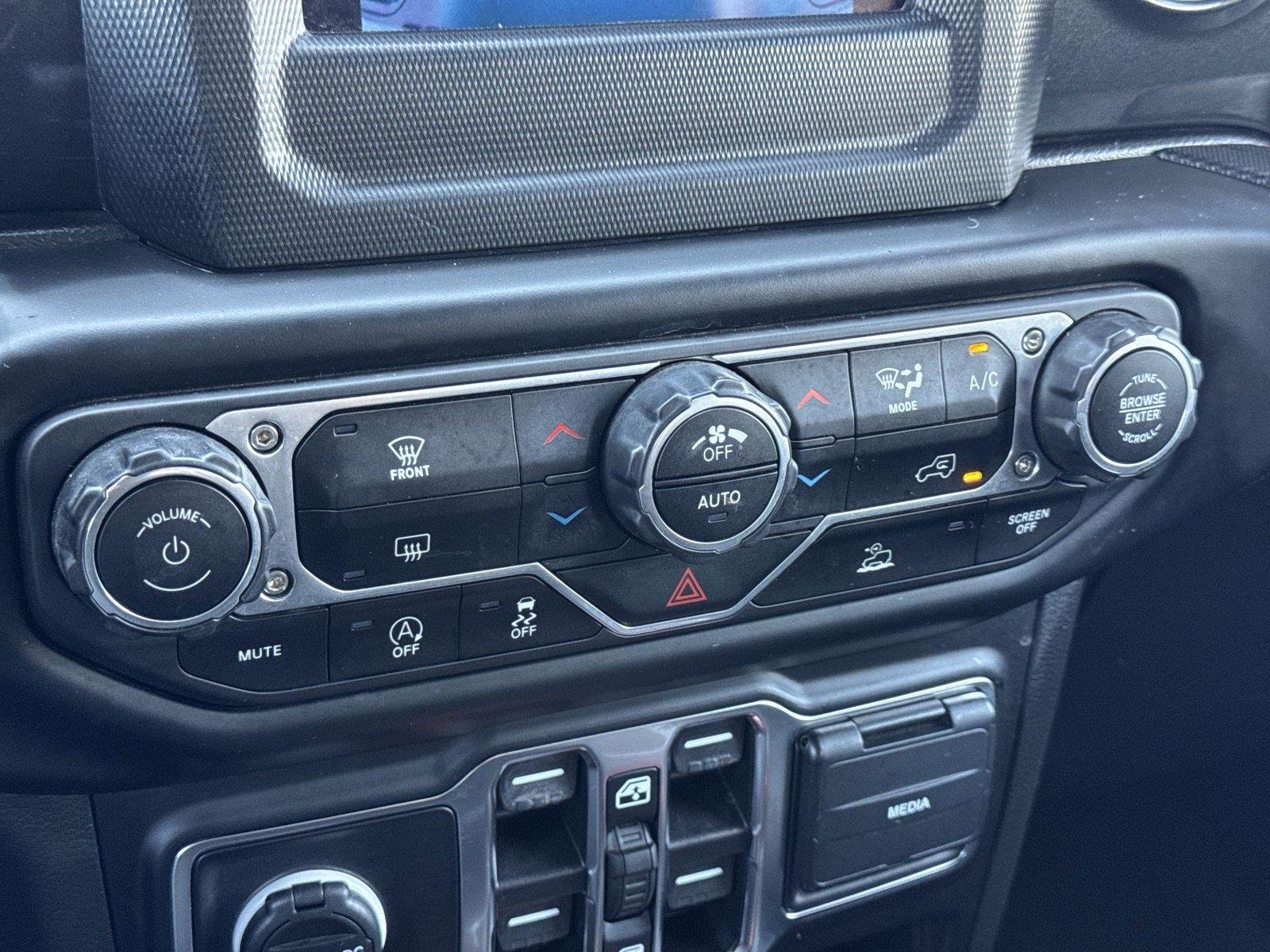 2022 Jeep Gladiator Altitude - Photo 20