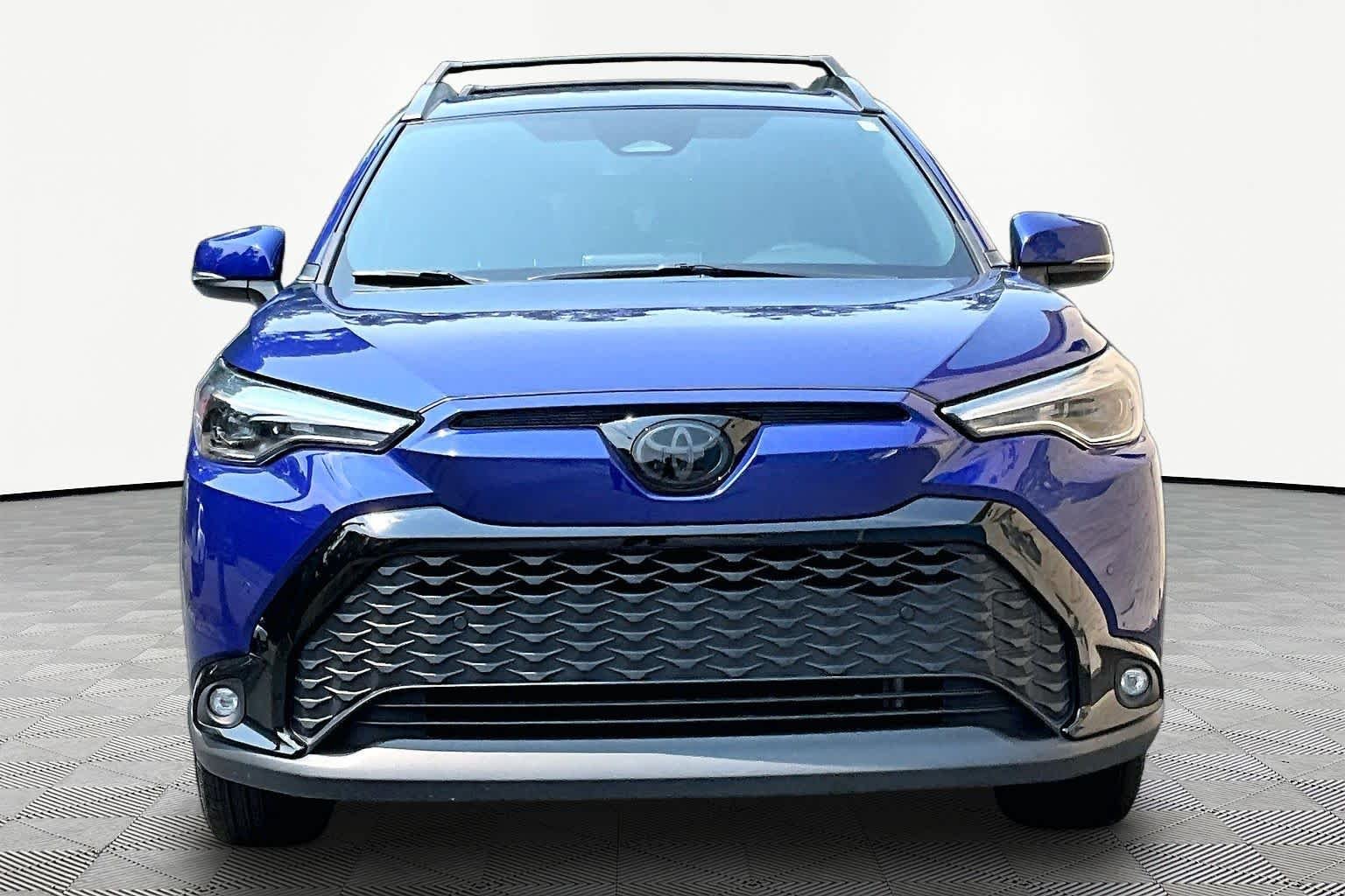 Used 2024 Blue Crush Metallic Toyota Hybrid XSE image 4