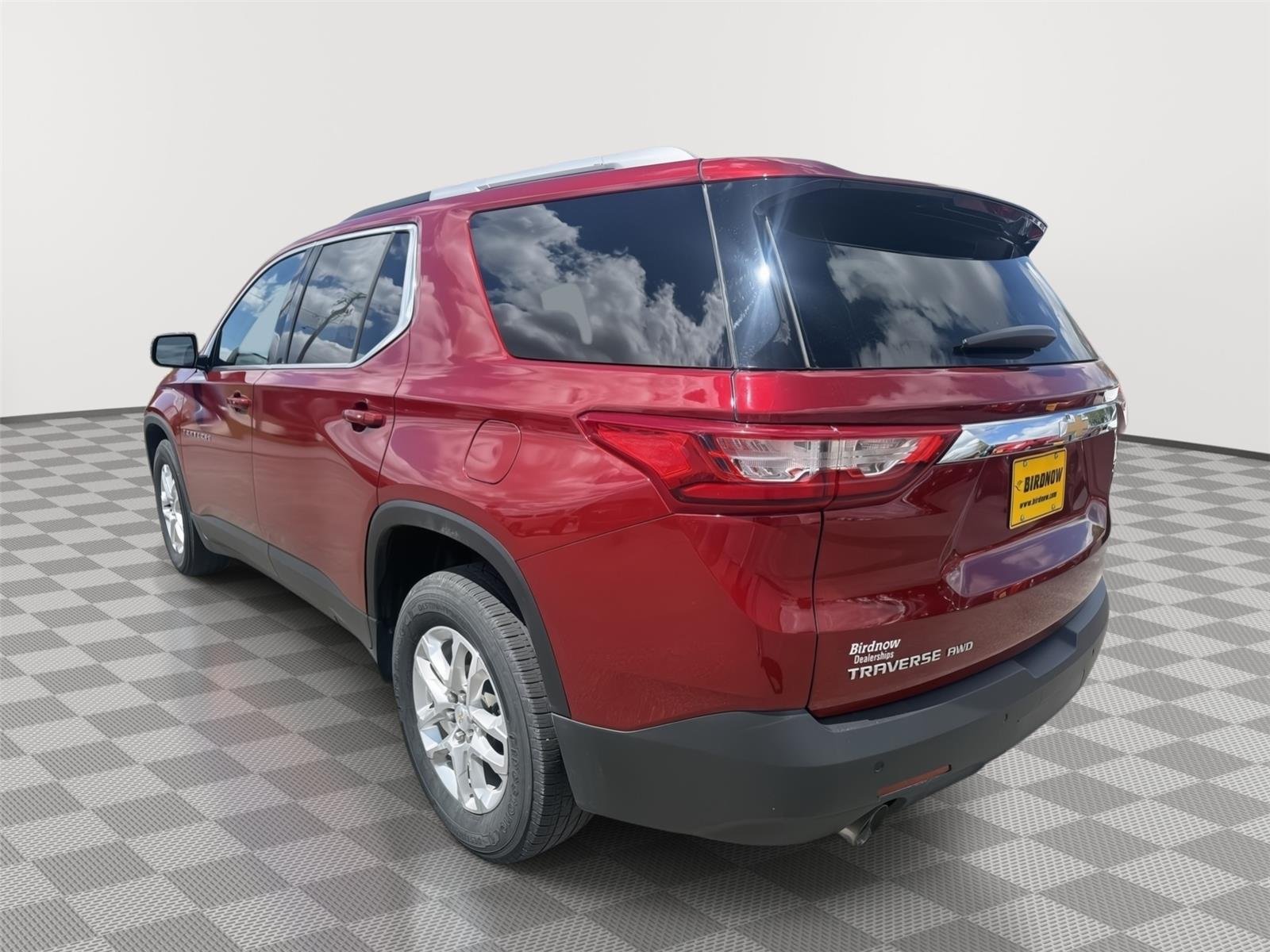Used 2018 CAJUN RED TINTCOAT Chevrolet LT Cloth image 3