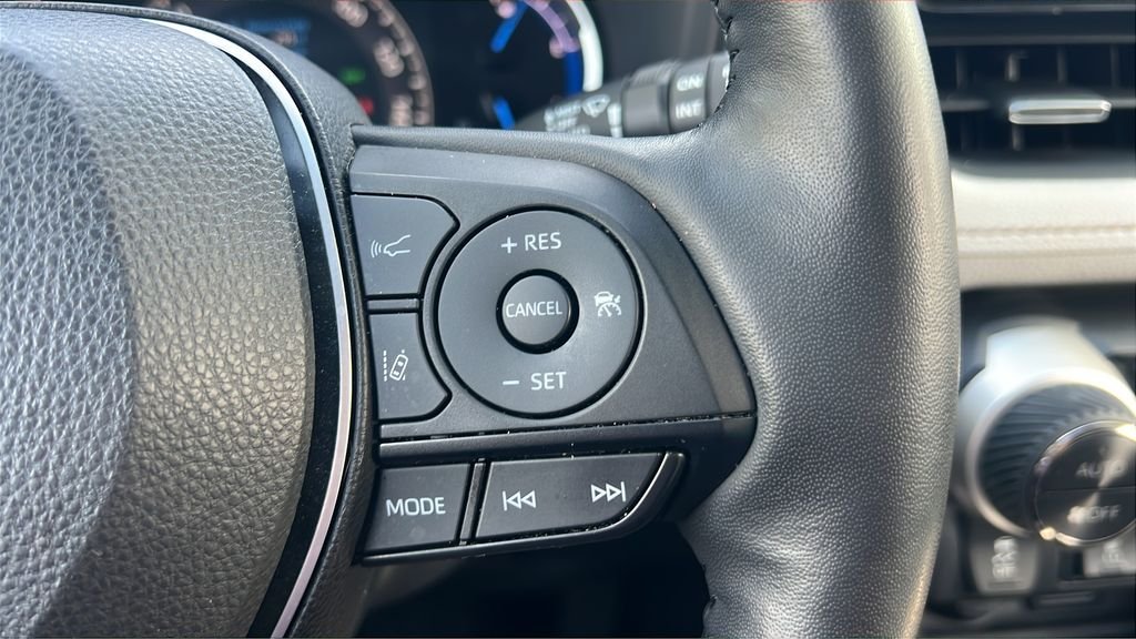 2024 Toyota RAV4 XLE Premium - Photo 22