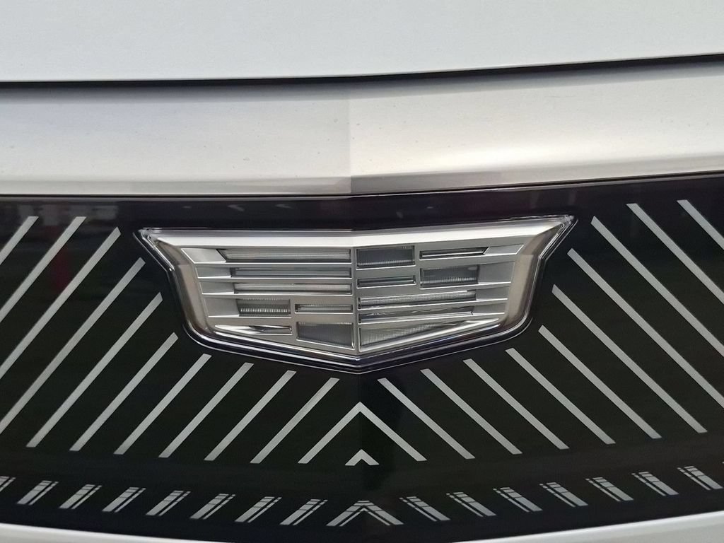 2027 Cadillac OPTIQ Luxury - Photo 30