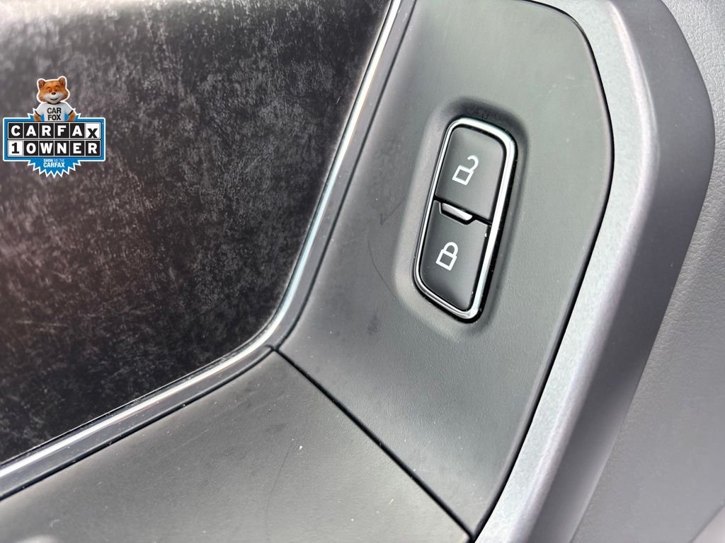 2025 Ford F-150 Lightning Flash - Photo 18