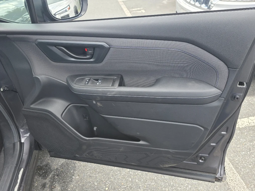 Used 2026 Magnetite Gray Metallic Subaru Premium image 21