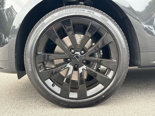 New 2026 Carpathian Grey Land Rover Dynamic SE image 9