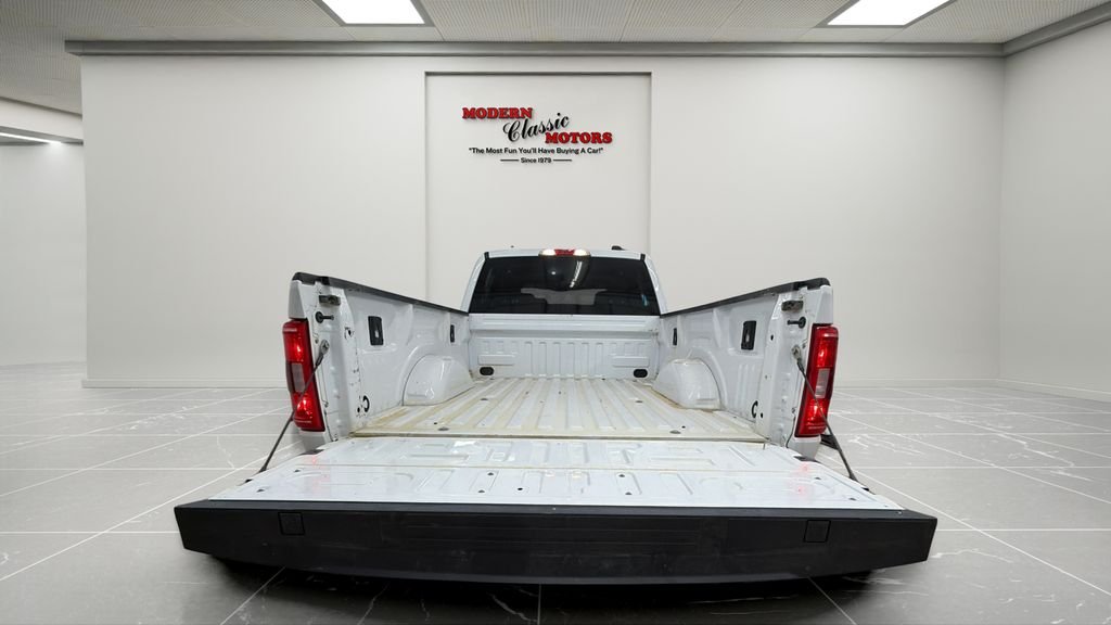 Used 2021 White Ford XLT image 10