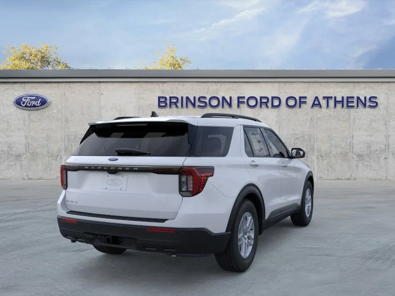 New 2026 Space White Metallic Ford Active image 31